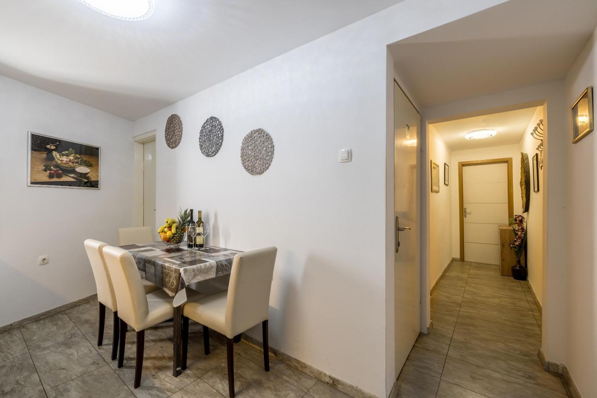 Holiday Home Riva Promenade Сплит Екстериор снимка