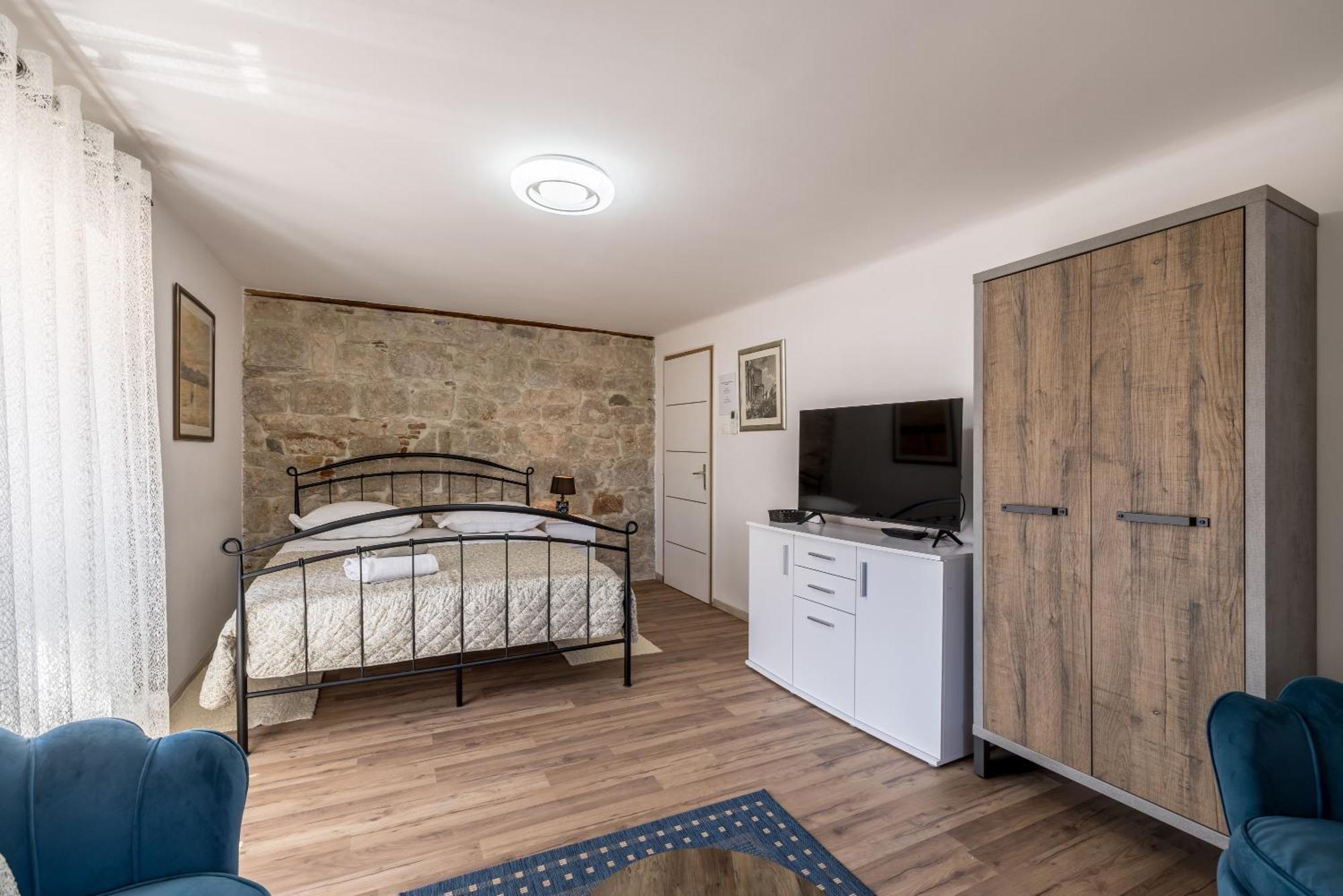 Holiday Home Riva Promenade Сплит Екстериор снимка
